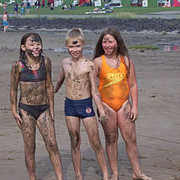 Kinder am Strand von Nordstrand Dreisprung