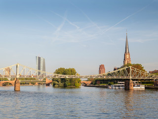 Frankfurt_Eiserner Steg_©#visitfrankfurt_Isabela_Pacini.jpg