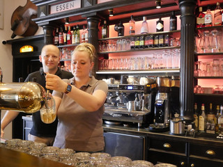 Amadeus Restaurant in Mölln zapft Eulenspiegel Bier 