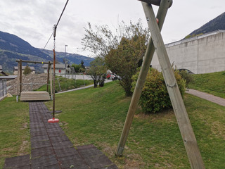 Spielplatz-Ried-Brig-Schulhaus (4).jpg