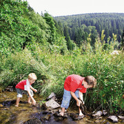 kinder-im-bach c) tourist-information-willingen.jpg