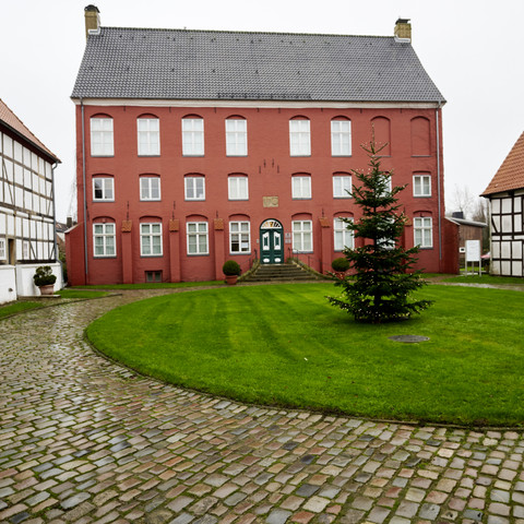 OFS_Stadtmuseum außen_Stefan_Polte (1).jpg