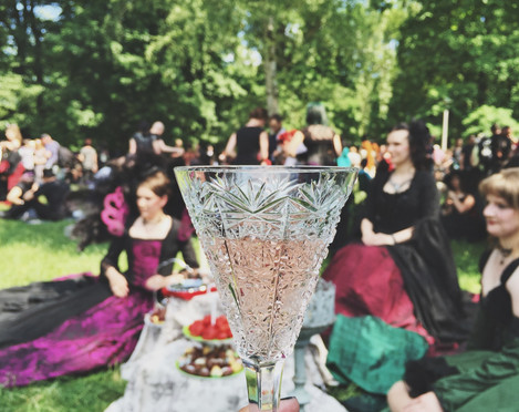 Viktorianisches Picknick - Wave Gotik Treffen Leipzig Viktorianisches Picknick beim Wave Gotik Treffen Leipzig