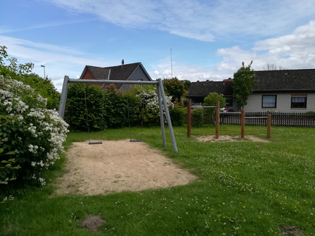 Spielplatz Cadenberge OT Geversdorf sdr