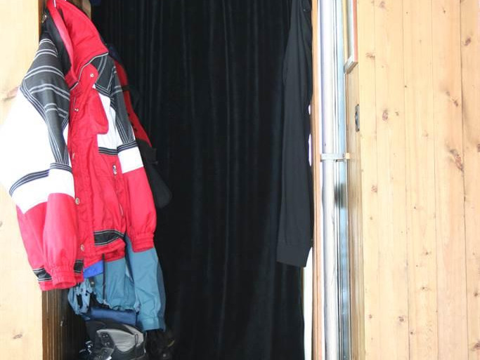 Eingangsbereich mit Helmboxen