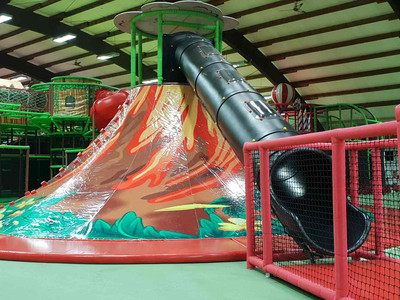 Indoorspielplatz Känguroom - Free Fall - der freie Fall