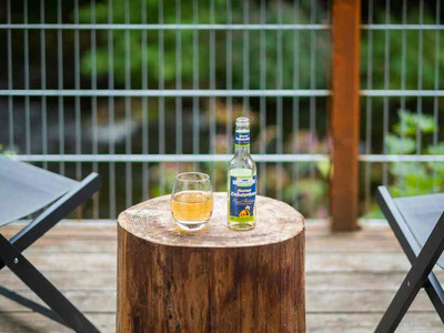 Bodetaler Basecamp Lodge in Neuwerk - Terrasse