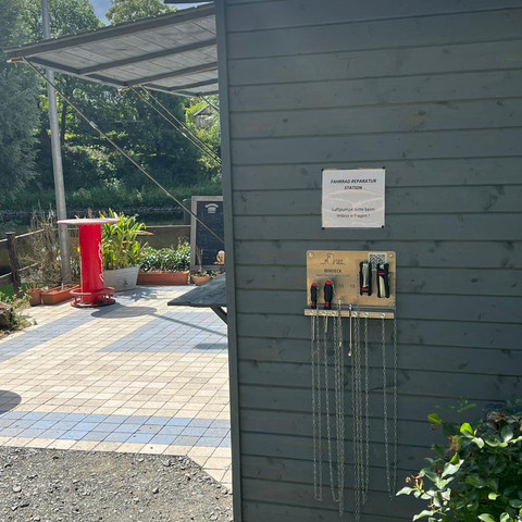 Fahrrad-Servicestation Löwenburg Herchen