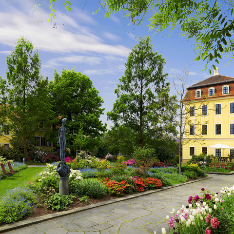 Garden of the Bilderberg Bellevue Hotel Dresden Garten des Bilderberg Bellevue Hotel DresdenGarden of the Bilderberg Bellevue Hotel Dresden