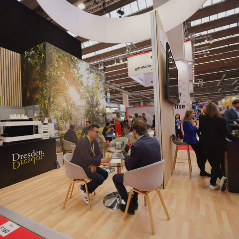 Stand Stand von Dresden bei der IMEX 2022Dresden's stand at IMEX 2022Drážďanský stánek na veletrhu IMEX 2022Stoisko Drezna na targach IMEX 2022Dresden stand op IMEX 2022Stand di Dresda a IMEX 2022