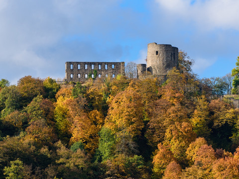 Burg Windeck Hampl Herbst 3.jpg