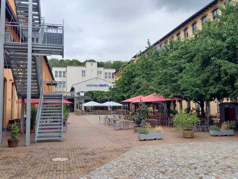 Schönherrfabrik Terrasse maxlouis