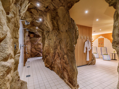 Wellnessbereich Duschen