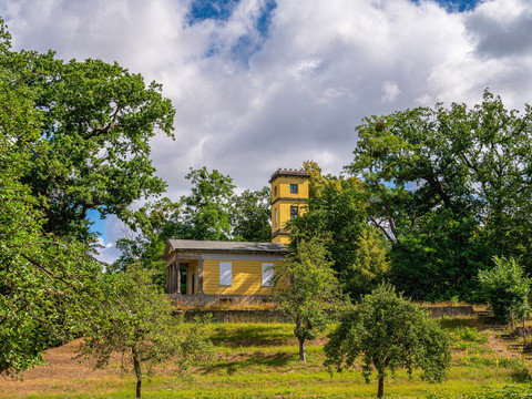 Weinberghaus im Landschaftspark Großkühnau@Uwe Weigel, CC BY-SA, Welterberegion Anhalt Dessau Wittenberg IMG Sachsen-Anhalt mbH.jpg