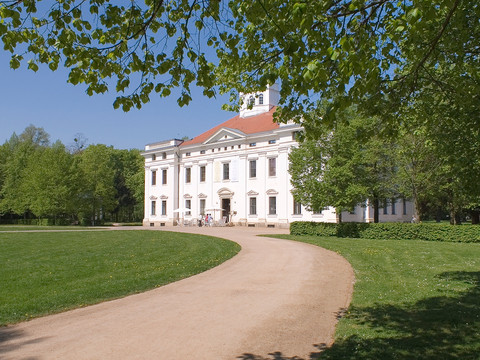 Schloss Georgium Dessau@Hertel, CC BY-SA, Welterberegion Anhalt Dessau Wittenberg IMG Sachsen-Anhalt mbH.jpg