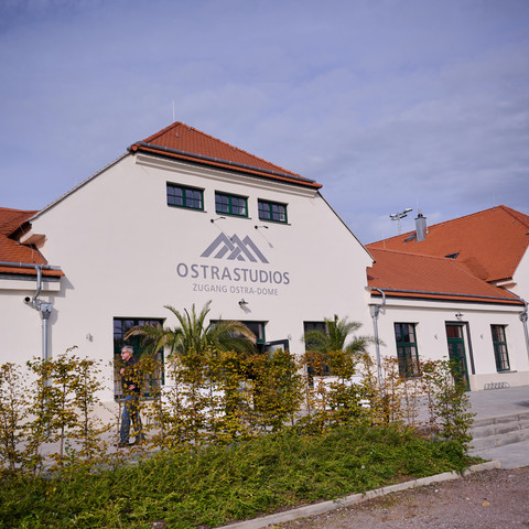 Ostra-Studios Ostra-Studios AußenansichtOstra-Studios exterior view