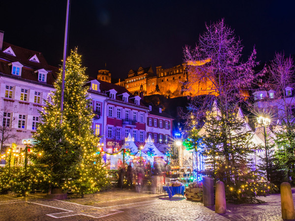 167_Weihnachtsmarkt Kornmarkt © Heidelberg Marketing GmbH_Foto Thorsten Assfalg.jpg