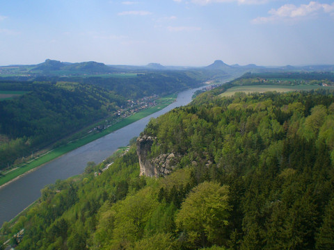 Blick auf die Elbe vom großen Winterberg aus