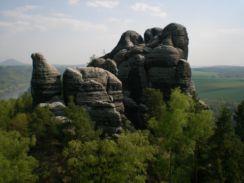 In den Schrammsteinen