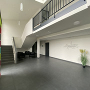 appelbude_eingangsbereich.jpg Eingangsbereich mit TreppenhausEntrance area with staircase