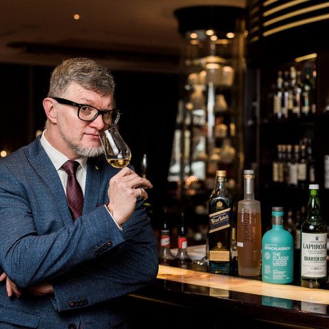 Waldemar Bornemann in der Palais Bar