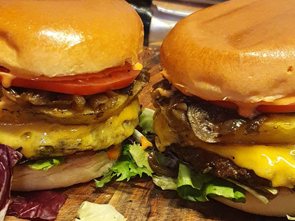 Burgermeister_lars-duee2.jpg Burgermeister_lars-duee2