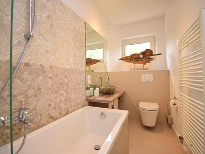 Ferienwohnungsvermietung-Sandra-Fricke-Zeiss-Bad-Harzburg- Apartment Zweisamkeit - Badezimmer