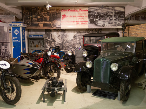 Dauerausstellung Fahrzeugmuseum