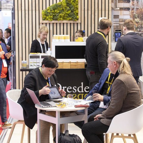 IMEX 2023 Gespräche am Dresden Stand bei der IMEX 2023 in FrankfurtConversations at the Dresden stand at IMEX 2023 in Frankfurt