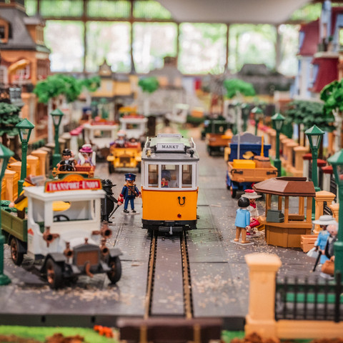 Playmobil Ausstellung Oliver Schaffer Eislaufhalle Baiersbronn Strassenbahn Playmobil Ausstellung Oliver Schaffer Eislaufhalle Baiersbronn Strassenbahn