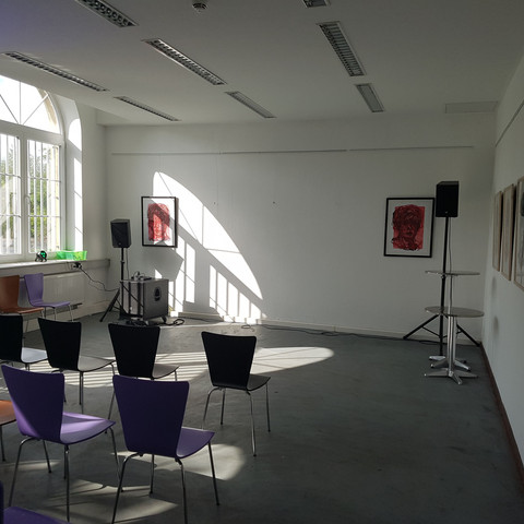 Blue Factory: Project Room