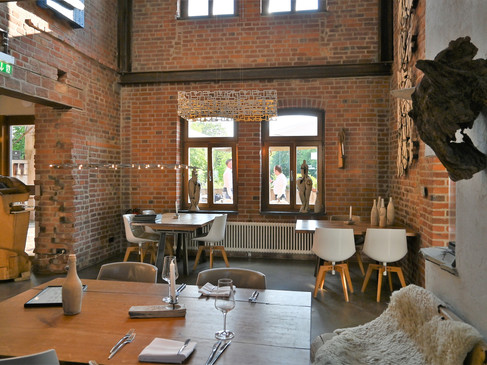 Restaurant Wilde Triebe Restaurant Wilde TriebeRestaurant Wilde TriebeRestaurant Wilde Triebe