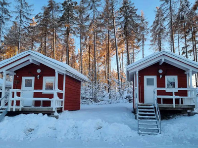 Harz Mountain Camp am Schierker Stern - Wintercamping Hütte