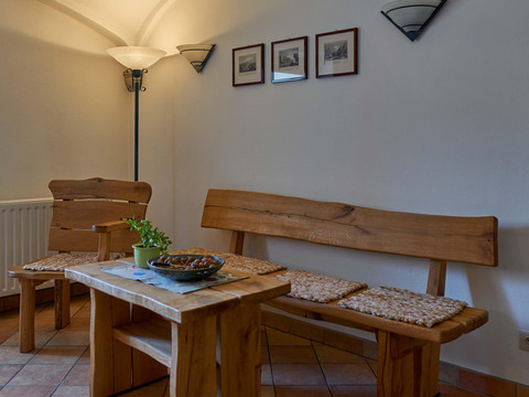 Sitzgruppe im Rezeptionsbereich