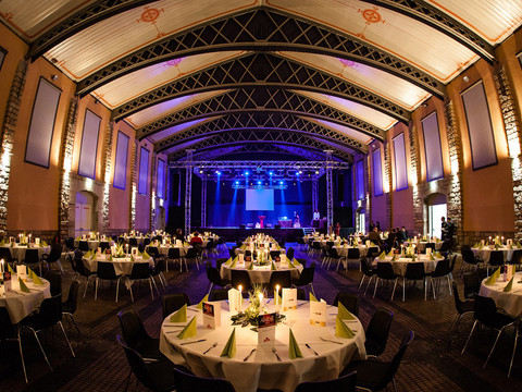 Possible seating arrangements at the Old Slaughterhouse in Dresden Possible seating arrangements at the Old Slaughterhouse in Dresden