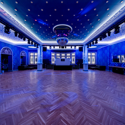 Blue Salon Blauer Salon im Parkhotel Dresden am Weißen HirschBlue Salon at the Parkhotel Dresden am Weißen Hirsch