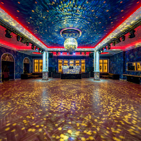 Blue Salon Blauer Salon im Parkhotel Dresden am Weißen HirschBlue Salon at the Parkhotel Dresden am Weißen Hirsch