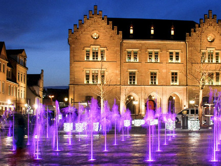 Albertsplatz bei Nacht