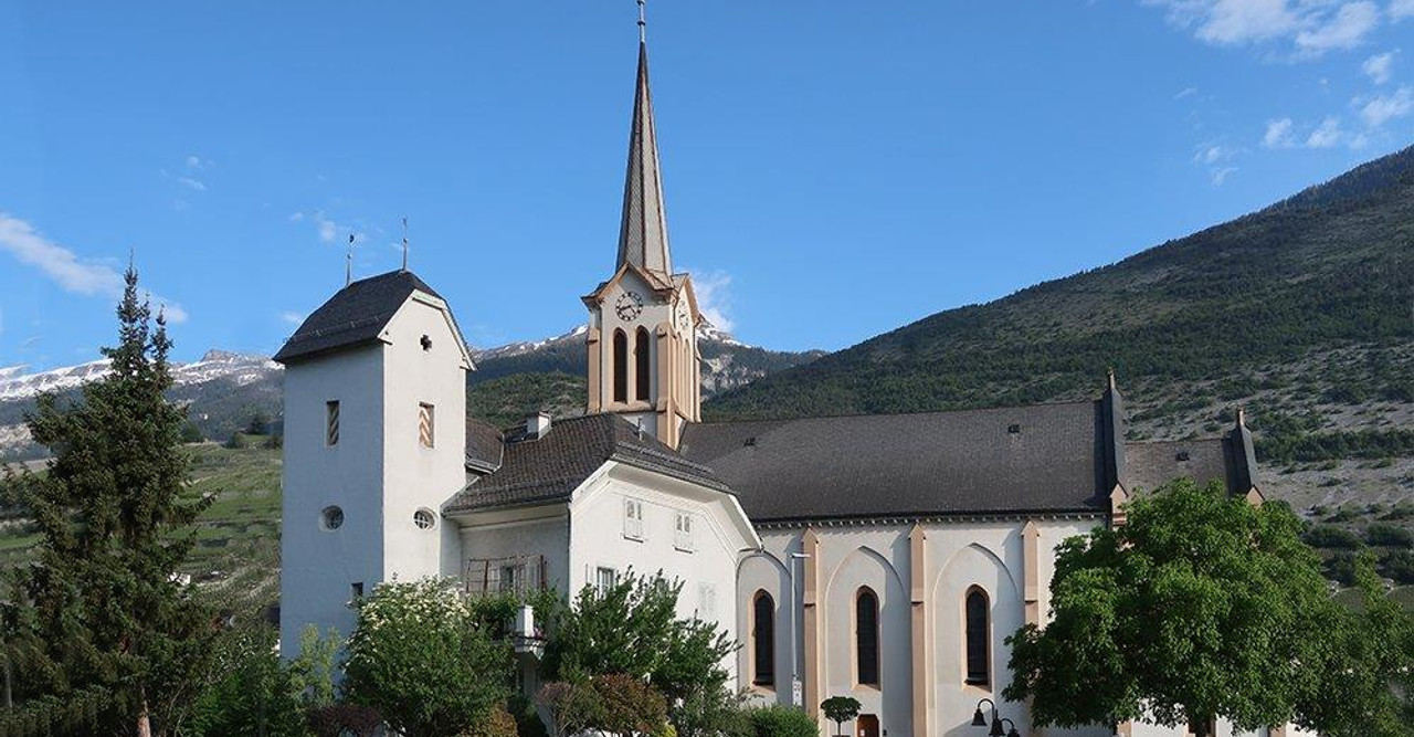 Salgesch: Johanniter-Hospiz und Johannes-Kirche
