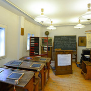 Tafel im Klassenzimmer im Schulmuseum Steinhorst in der Südheide Gifhorn Tafel im Klassenzimmer im Schulmuseum Steinhorst in der Südheide Gifhorn
