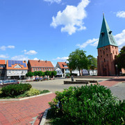 St. Stephanuskirche am Wittinger Marktplatz Blick auf die St. Stephanuskirche am Wittinger Marktplatz