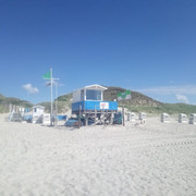 FKK Strand List auf Sylt FKK-Strand List auf Sylt mit Rettungsschwimmerstand