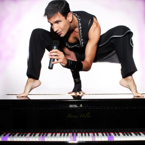 Benny_Hiller-Klavier-Presse (1).jpg