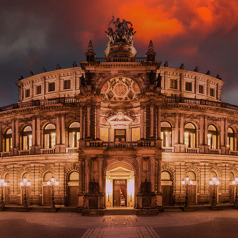 Semperoper Semperoper im AbendlichtSemperoper in the evening light