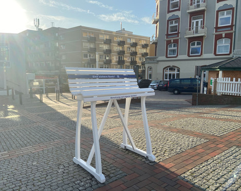 Hochwasserbank in Westerland