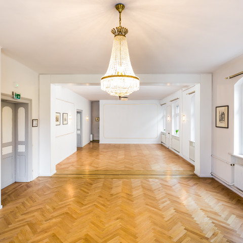 small hall at the Gasthof Weißig kleiner Saal im Gasthof Weißigsmall hall at the Gasthof Weißigmalý sál v hostinci Gasthof Weißigmała sala w Gasthof Weißigkleine zaal bij Gasthof Weißigpiccola sala del Gasthof Weißig