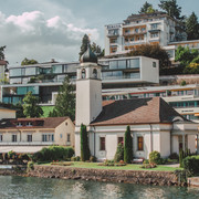 Reformierte Kirche Weggis Aussenansicht der reformierten Kirche WeggisExterior view of the Weggis Protestant ChurchVue extérieure de l'église réformée de Weggis