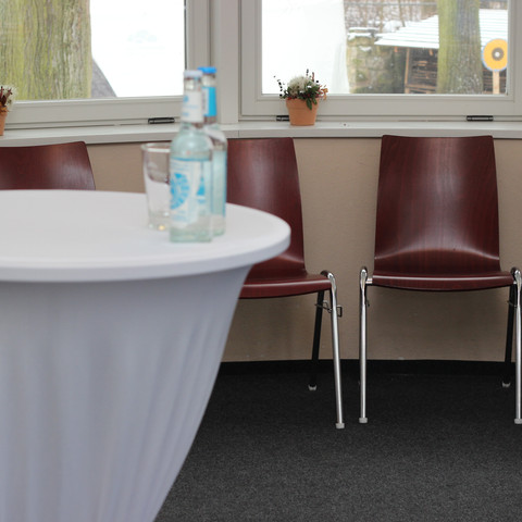 Conference room Tagungsraum des Bürgerzentrum Waldschänke Hellerau e.V. Conference room at the Waldschänke Hellerau Community Centre