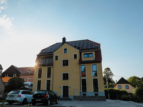 kostenfreie Parkplätze direkt am Haus