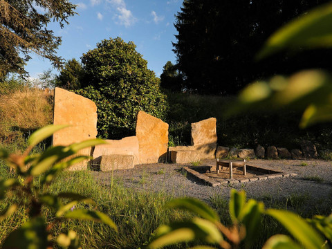 Grill-und Lagerfeuerplatz